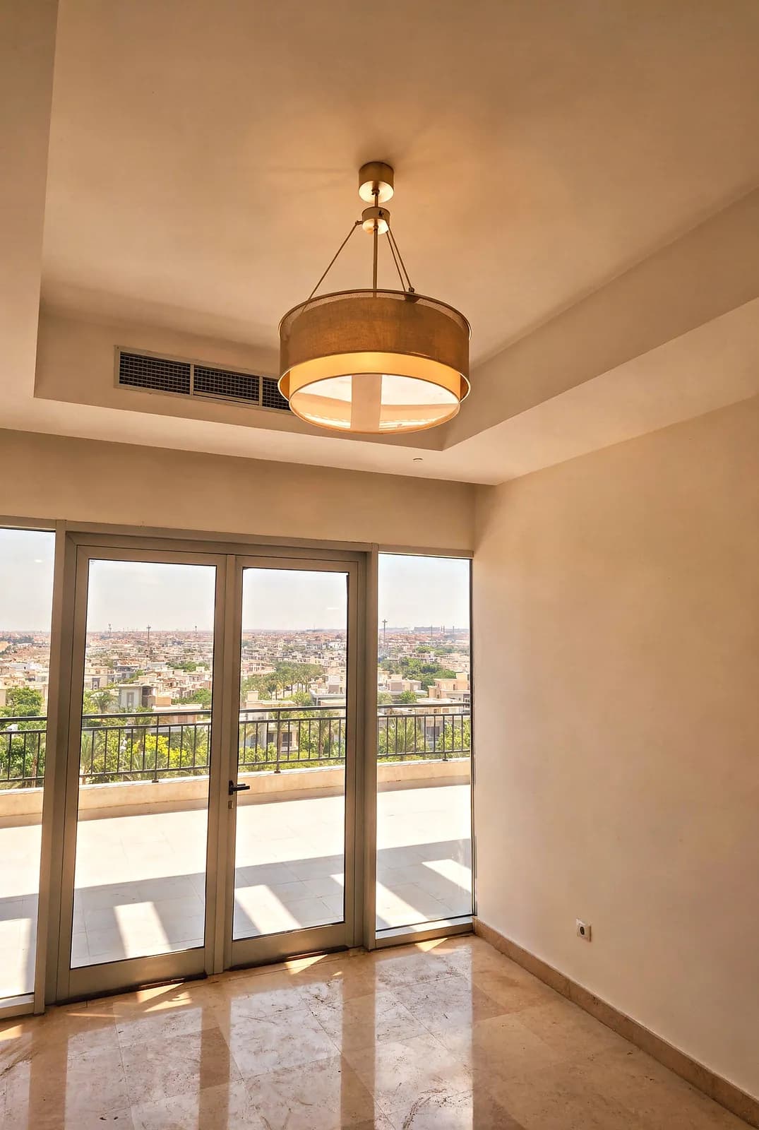 4-bedroom penthouse in Cairo Festival City — photo 2 of 9