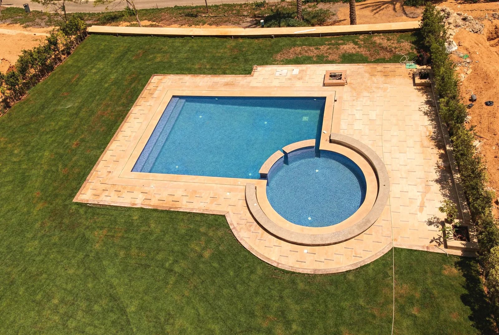 Duplex with private pool in Katameya Dunes — photo 2 of 18
