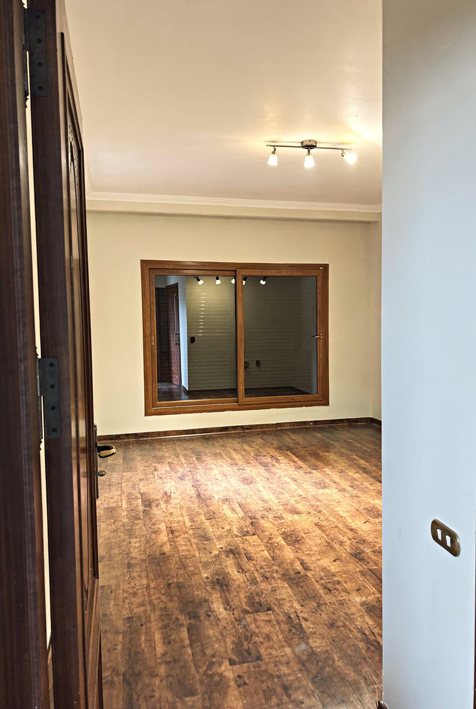 Bedroom with built-in wardrobe