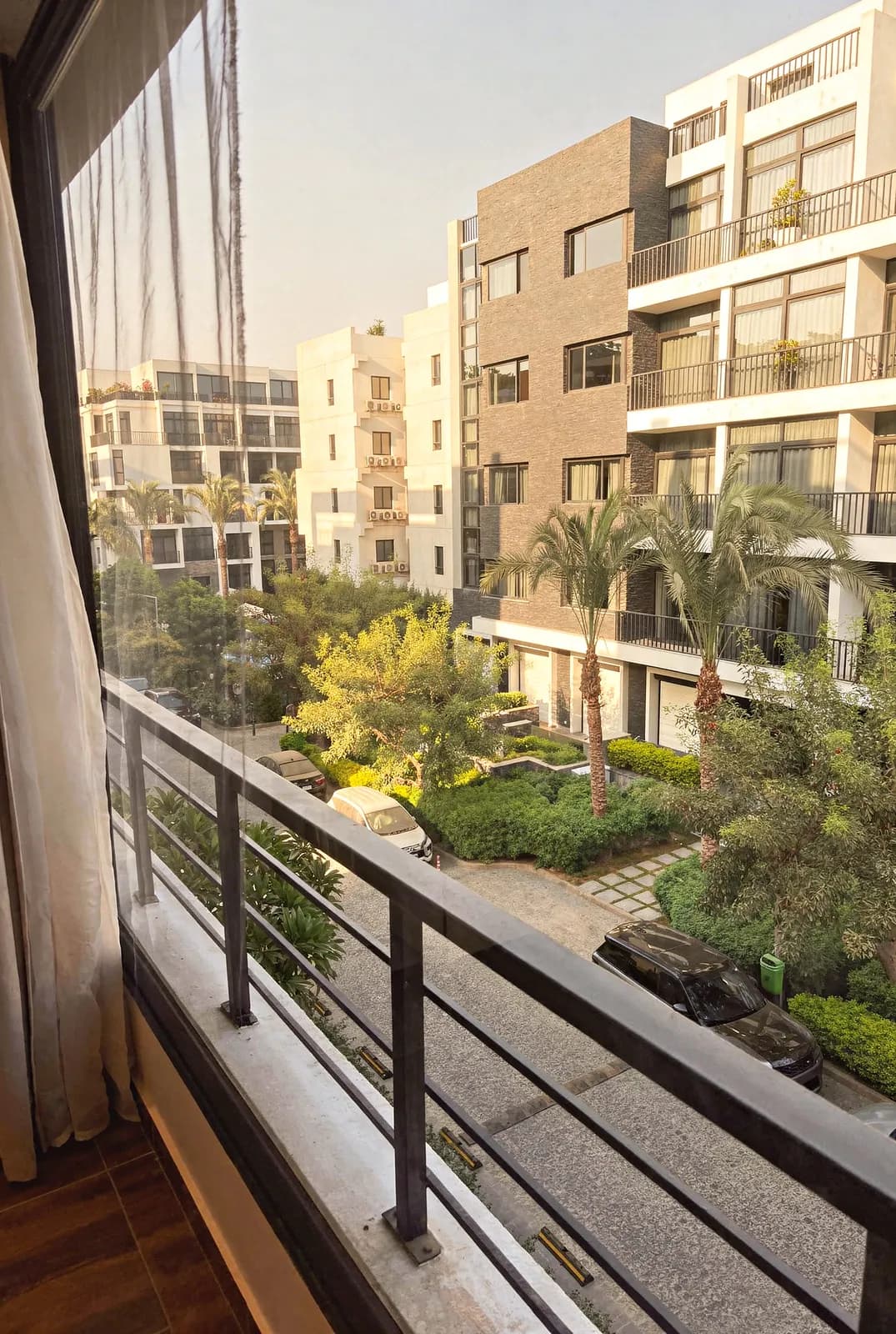 2-bedroom furnished apartment in Lake View Dusit — photo 2 of 18