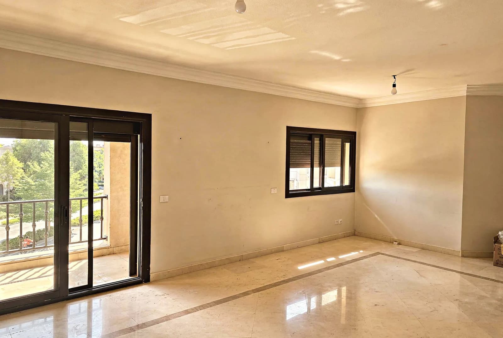 3-bedroom apartment in Mivida, Parcel 10 — reception